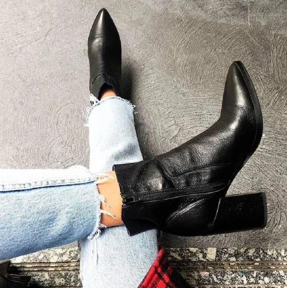 Tony Bianco Brazen Black Leather Ankle Boots Pointed Toe Midi New Size 7.5 - Picture 3 of 13